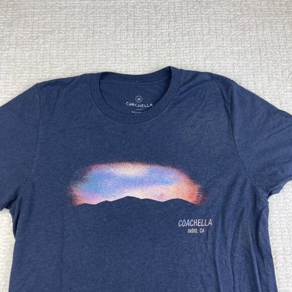 Coachella Blue 2018 Festival Desert Scene T Shirt Tee Top   Mens Size Medium - Picture 2 of 16